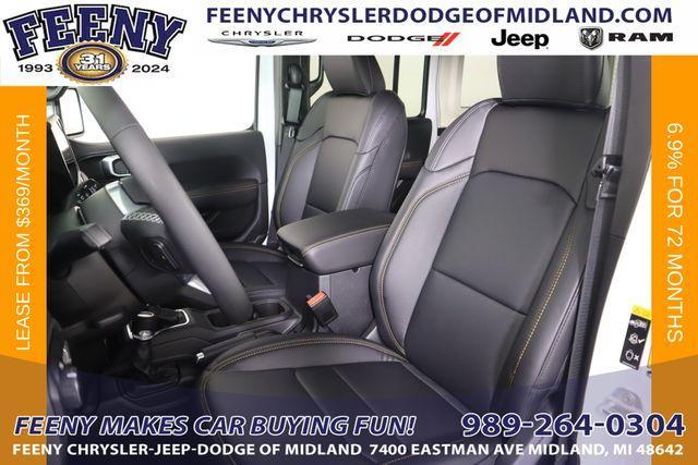 new 2025 Jeep Wrangler car, priced at $53,981