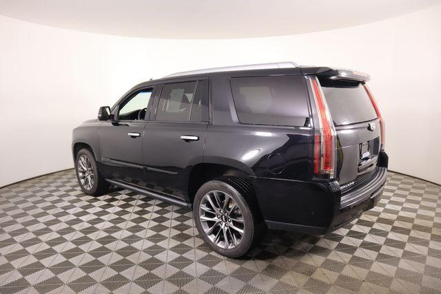 used 2020 Cadillac Escalade car, priced at $35,989