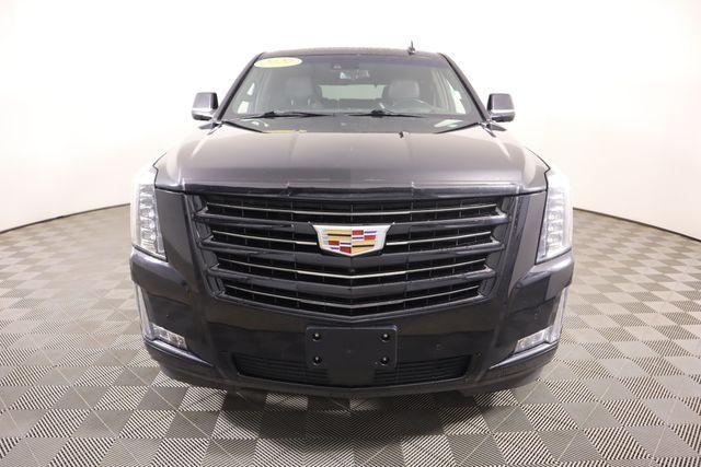 used 2020 Cadillac Escalade car, priced at $35,989