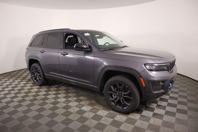 new 2025 Jeep Grand Cherokee 4xe car, priced at $61,098