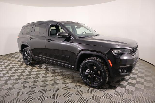 new 2025 Jeep Grand Cherokee L car, priced at $48,725