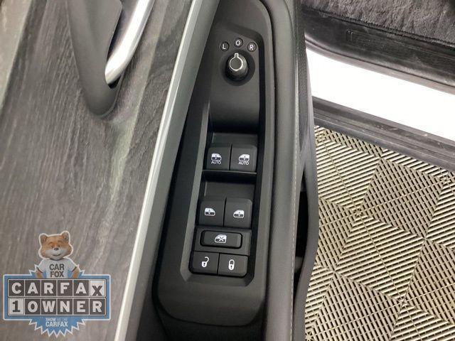 used 2023 Jeep Grand Cherokee car, priced at $35,648