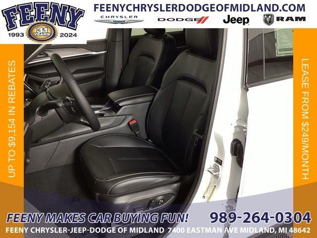 new 2025 Jeep Grand Cherokee car, priced at $44,183