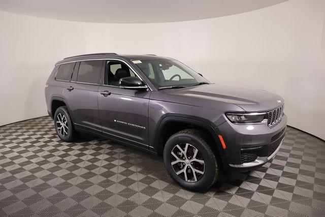 new 2025 Jeep Grand Cherokee L car, priced at $48,897