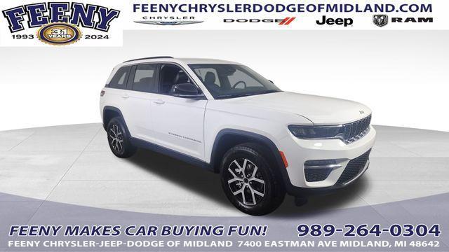 new 2025 Jeep Grand Cherokee car, priced at $39,656