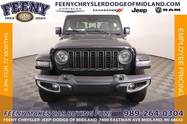 new 2025 Jeep Gladiator car, priced at $45,987