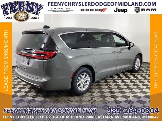 new 2025 Chrysler Pacifica car, priced at $42,571