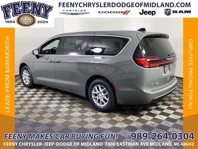 new 2025 Chrysler Pacifica car, priced at $42,571