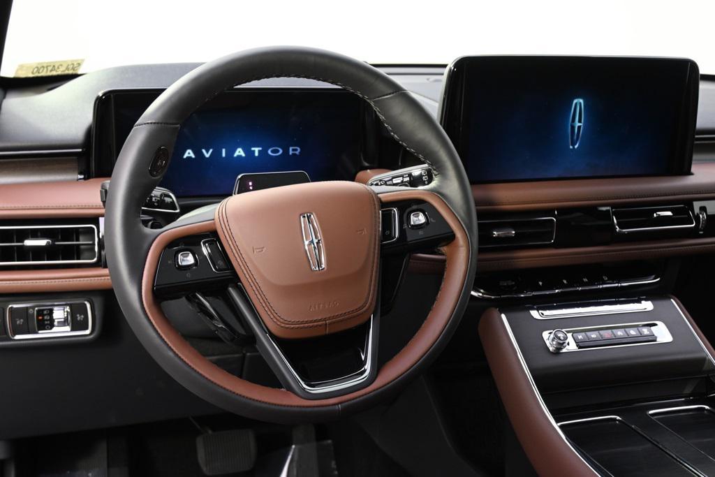 new 2025 Lincoln Aviator car, priced at $78,984