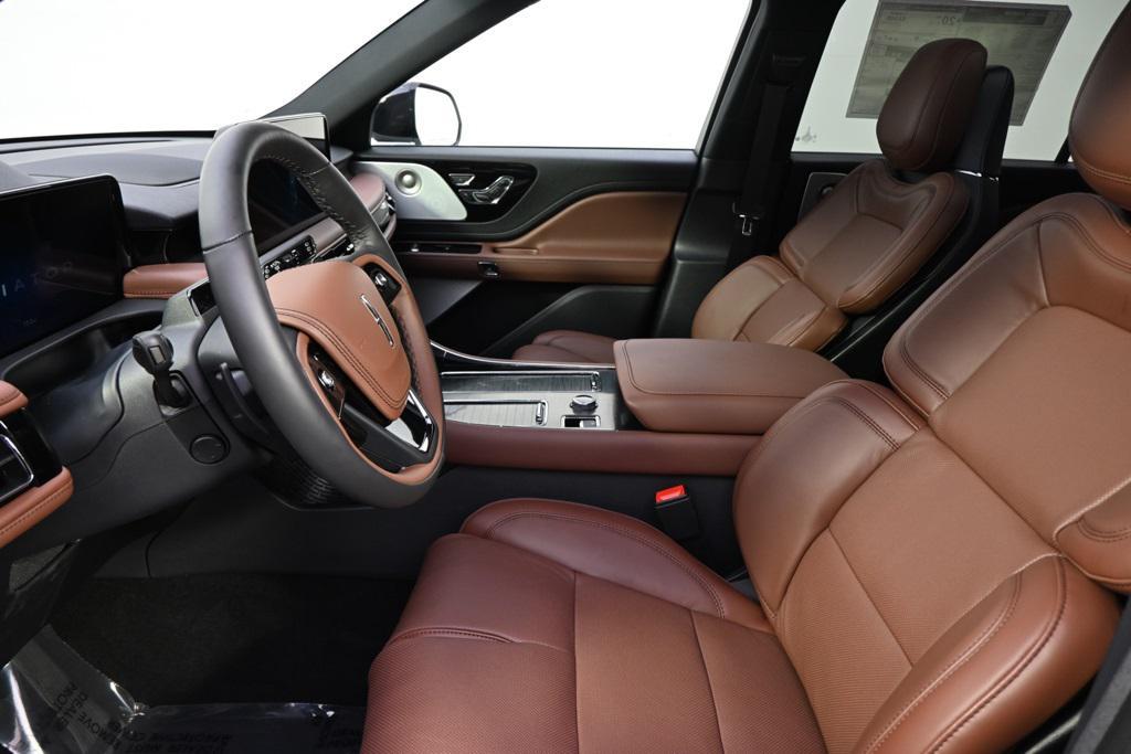 new 2025 Lincoln Aviator car, priced at $78,984