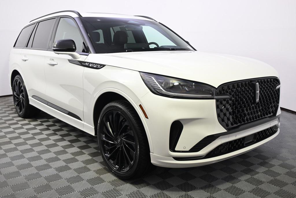 new 2025 Lincoln Aviator car, priced at $78,984