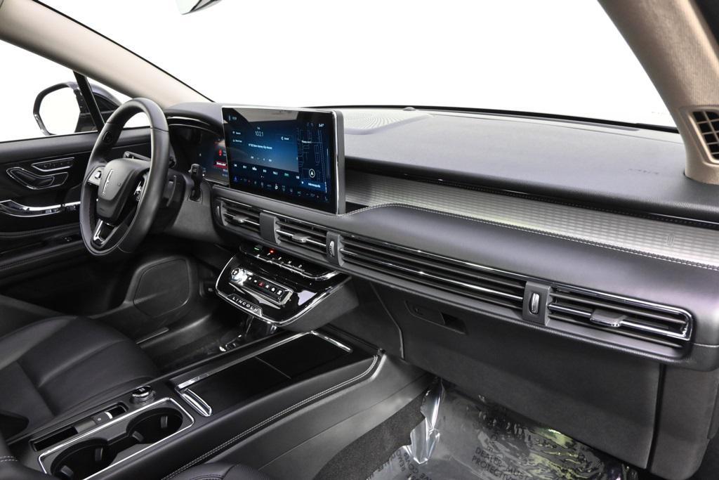 new 2025 Lincoln Corsair car, priced at $45,999