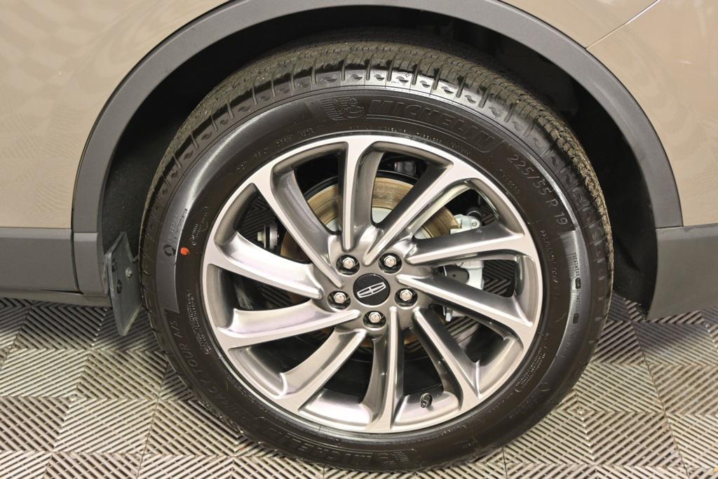 new 2025 Lincoln Corsair car, priced at $45,999