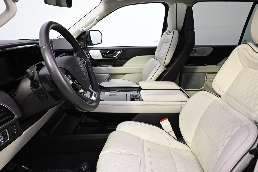 used 2024 Lincoln Navigator car, priced at $78,999