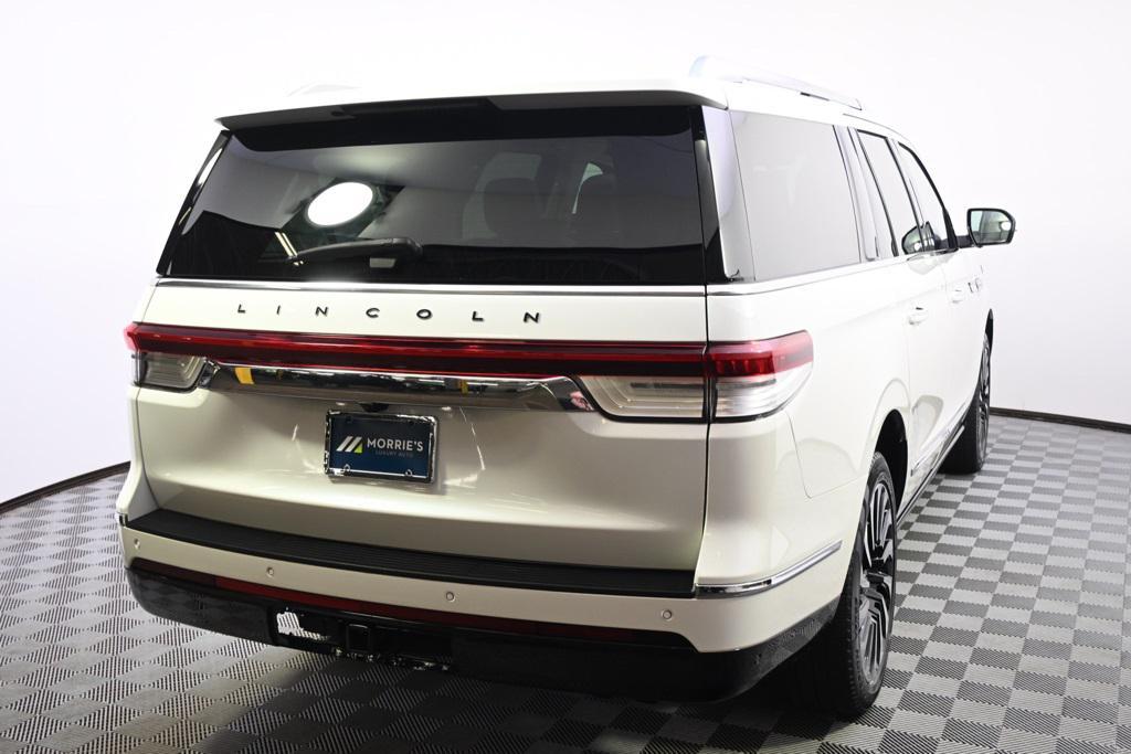 used 2024 Lincoln Navigator car, priced at $78,999