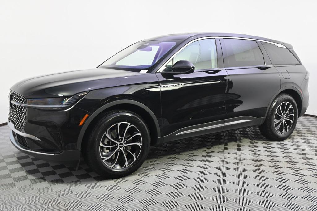 new 2025 Lincoln Nautilus car, priced at $58,286