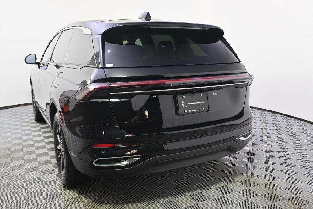 new 2025 Lincoln Nautilus car, priced at $58,286