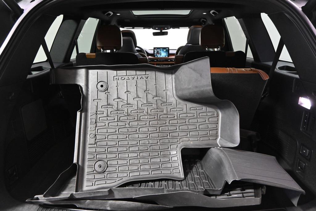 used 2022 Lincoln Aviator car, priced at $46,777