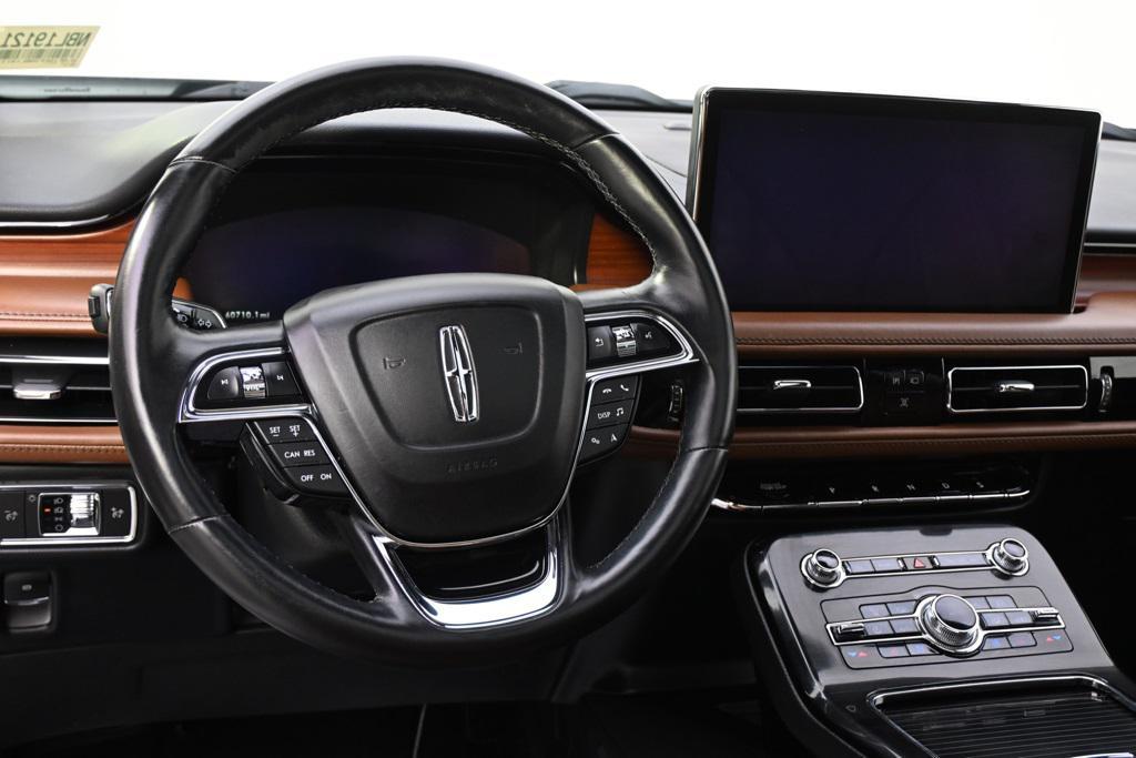 used 2022 Lincoln Nautilus car, priced at $31,555