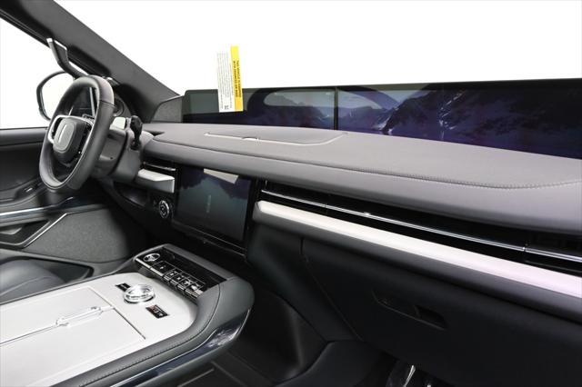new 2025 Lincoln Navigator car, priced at $106,380