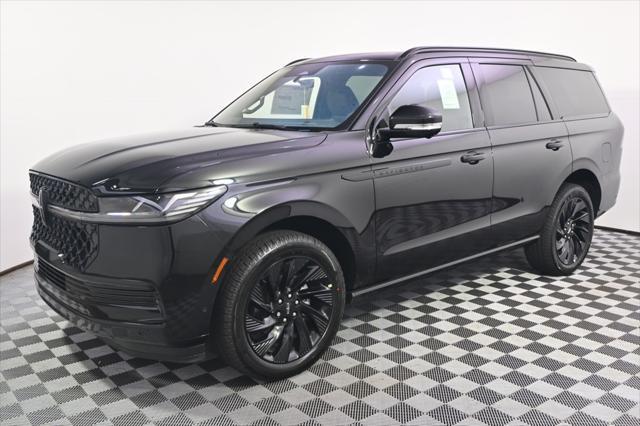 new 2025 Lincoln Navigator car, priced at $106,380