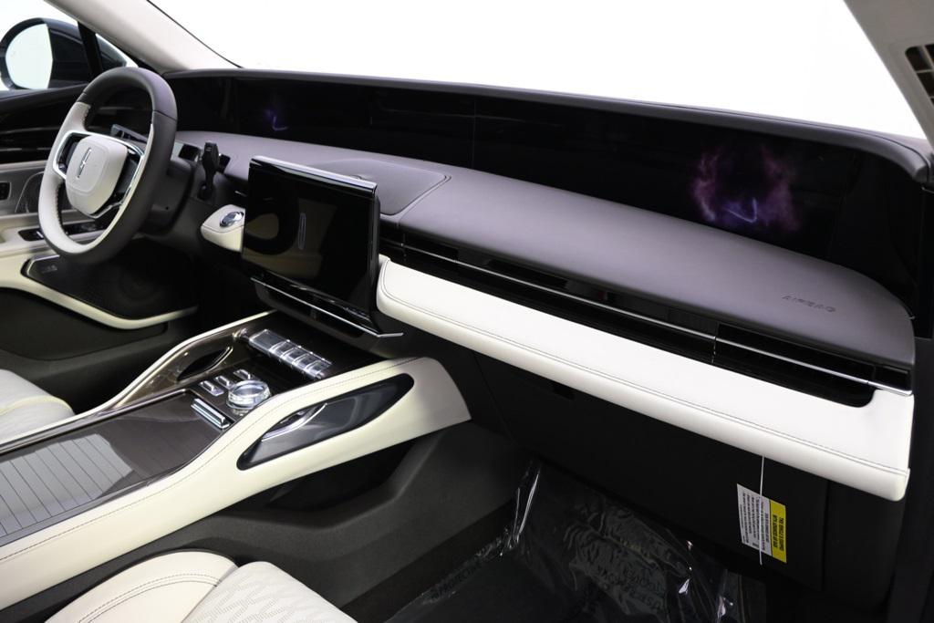 new 2025 Lincoln Nautilus car, priced at $82,445