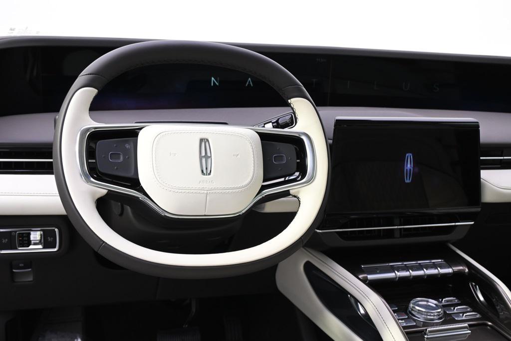 new 2025 Lincoln Nautilus car, priced at $82,445
