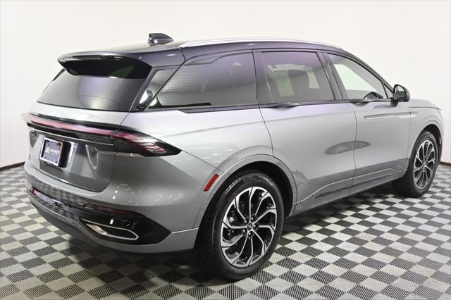 new 2025 Lincoln Nautilus car, priced at $59,880