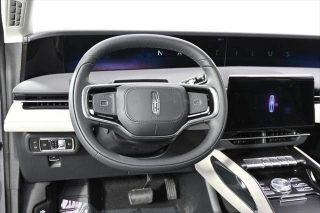 new 2025 Lincoln Nautilus car, priced at $59,880