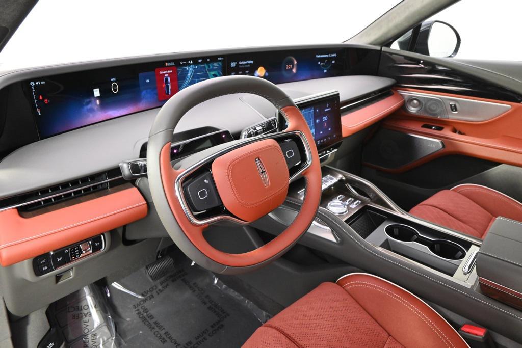 new 2025 Lincoln Nautilus car, priced at $81,695