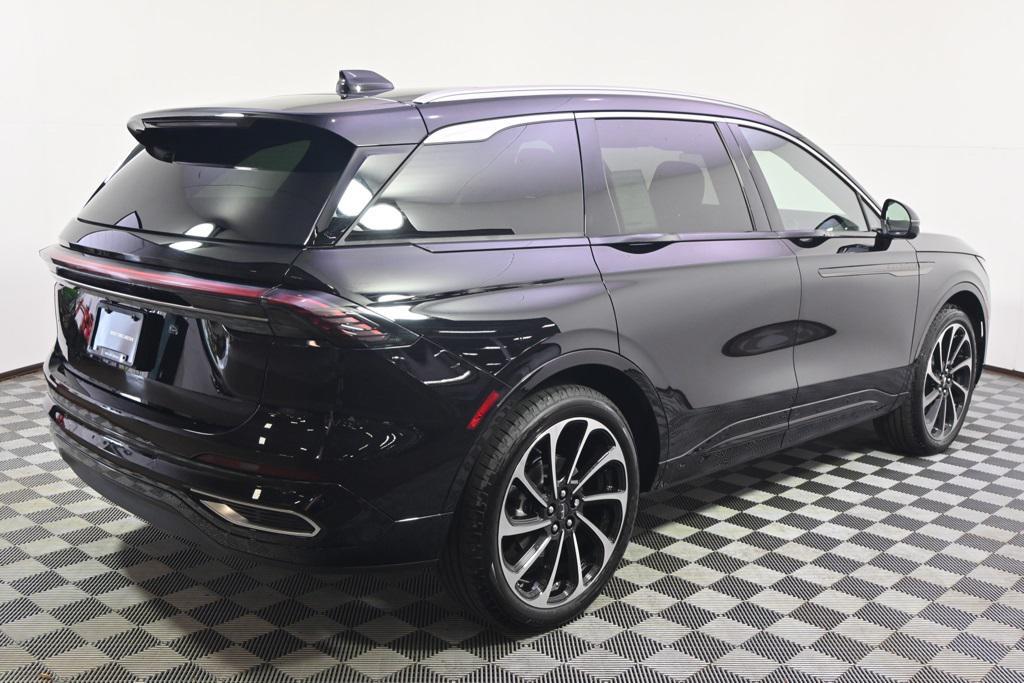 new 2025 Lincoln Nautilus car, priced at $81,695