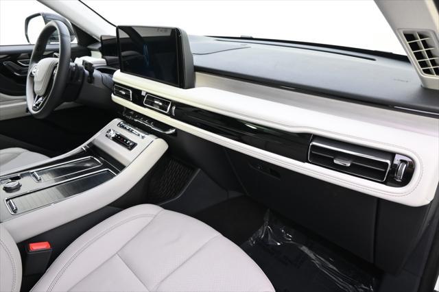 new 2025 Lincoln Aviator car, priced at $61,530