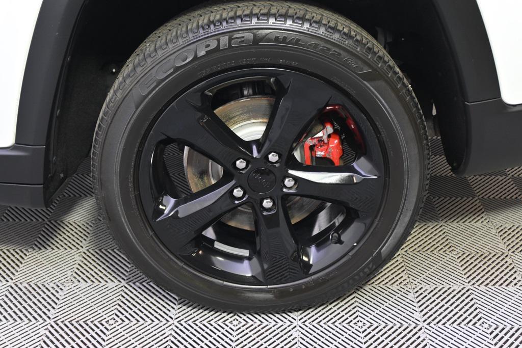 used 2021 Jeep Grand Cherokee L car, priced at $30,777