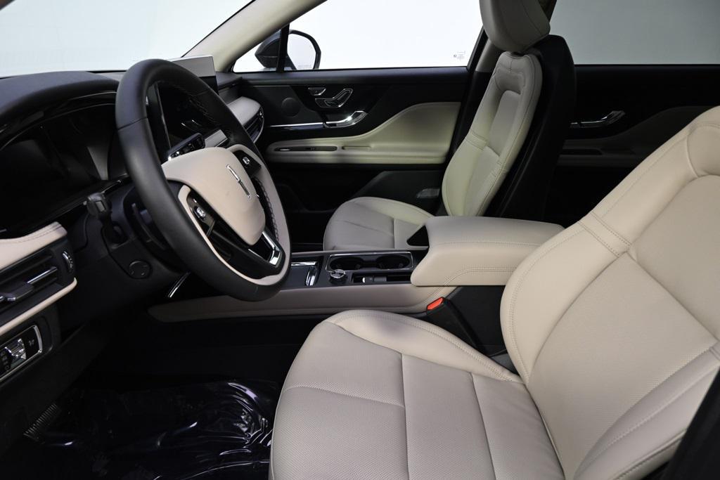 new 2025 Lincoln Corsair car, priced at $47,861