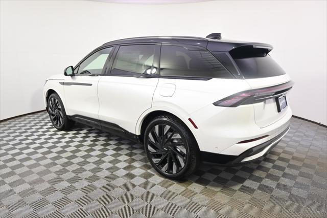 new 2024 Lincoln Nautilus car, priced at $65,136