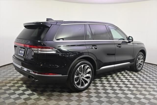 new 2025 Lincoln Aviator car, priced at $72,019