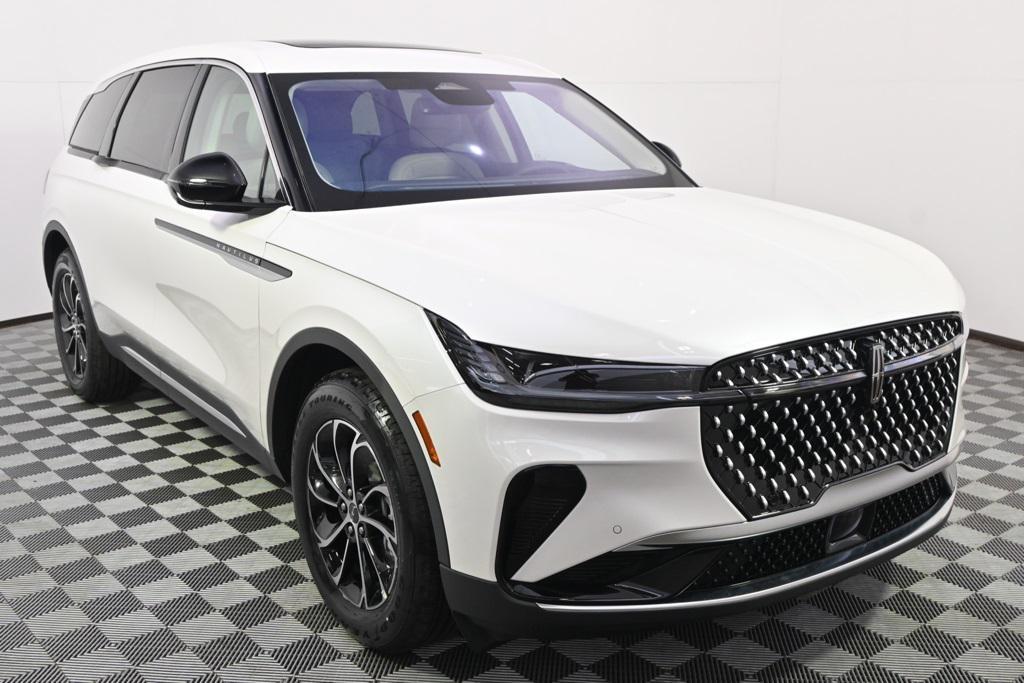 new 2026 Lincoln Nautilus car, priced at $59,899