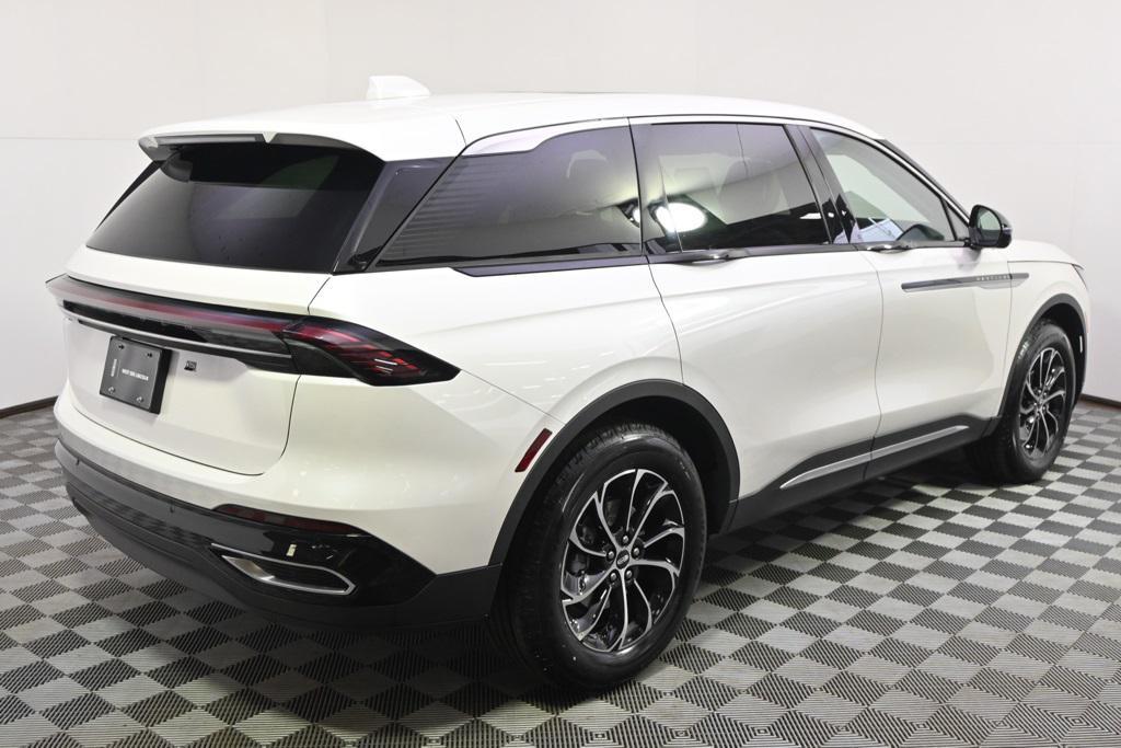 new 2026 Lincoln Nautilus car, priced at $59,899