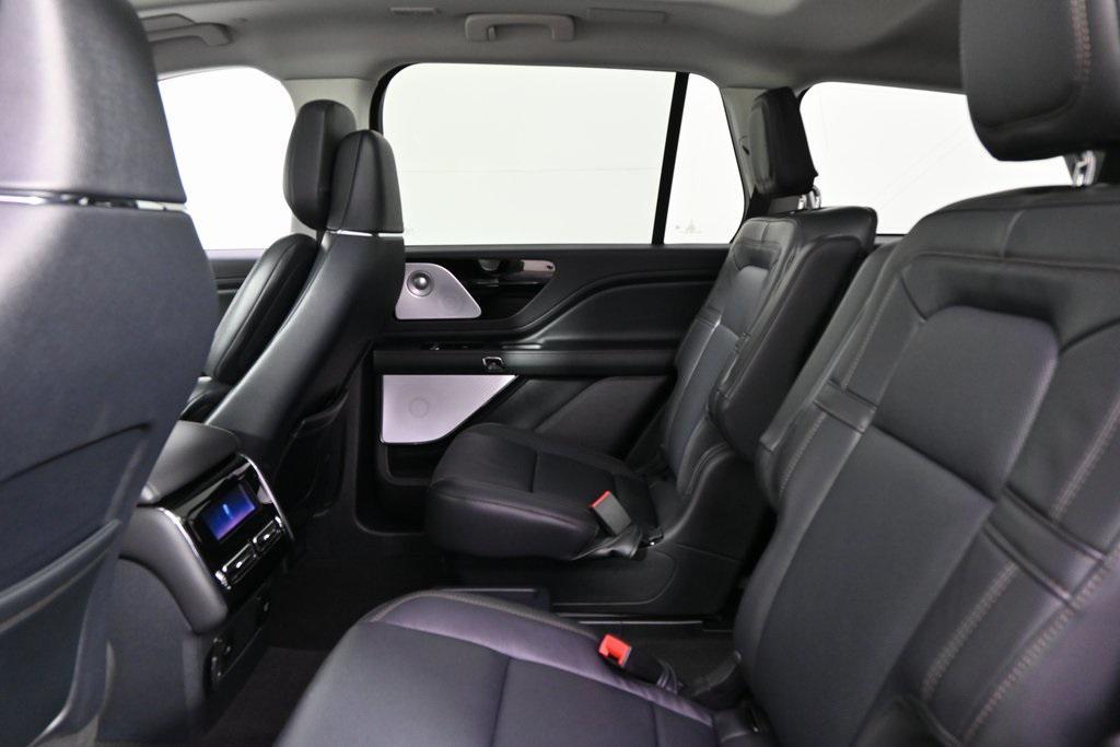 new 2025 Lincoln Aviator car, priced at $74,999