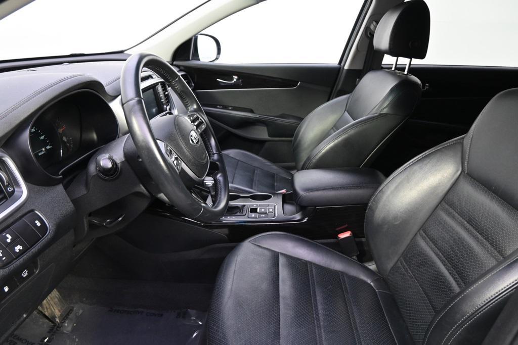 used 2019 Kia Sorento car, priced at $14,555