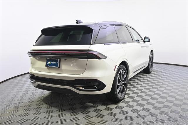 new 2025 Lincoln Nautilus car, priced at $68,899