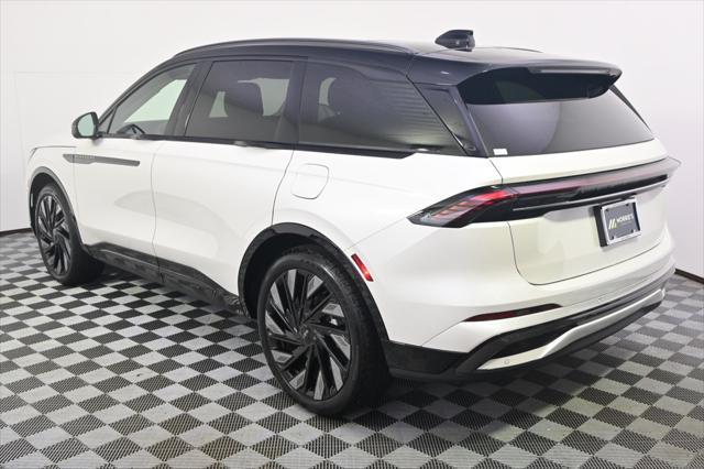 new 2025 Lincoln Nautilus car, priced at $63,999