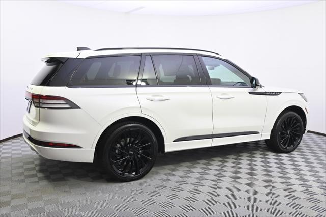 new 2025 Lincoln Aviator car, priced at $73,967