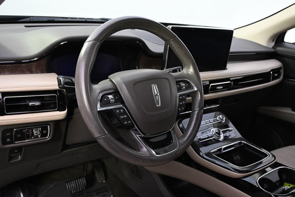 used 2023 Lincoln Nautilus car, priced at $39,773