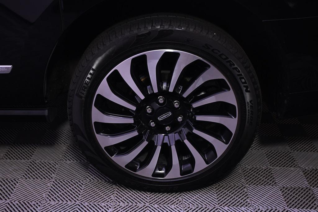 used 2023 Lincoln Navigator car, priced at $72,999