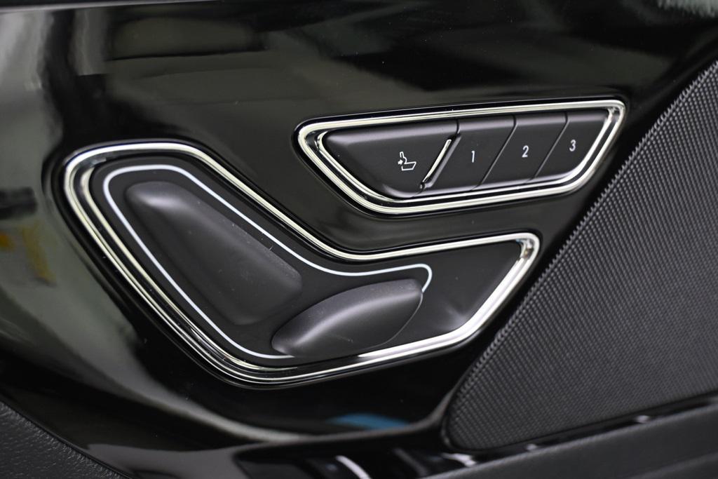 new 2025 Lincoln Aviator car, priced at $62,222
