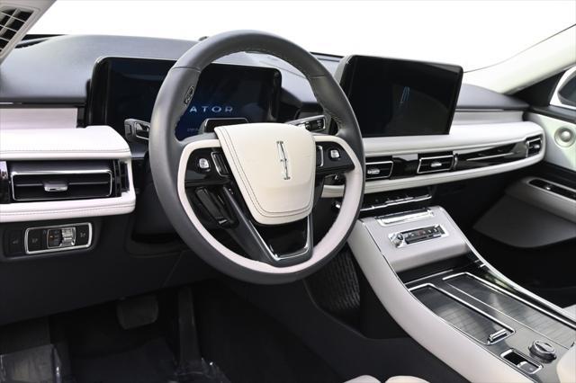 new 2025 Lincoln Aviator car, priced at $78,999