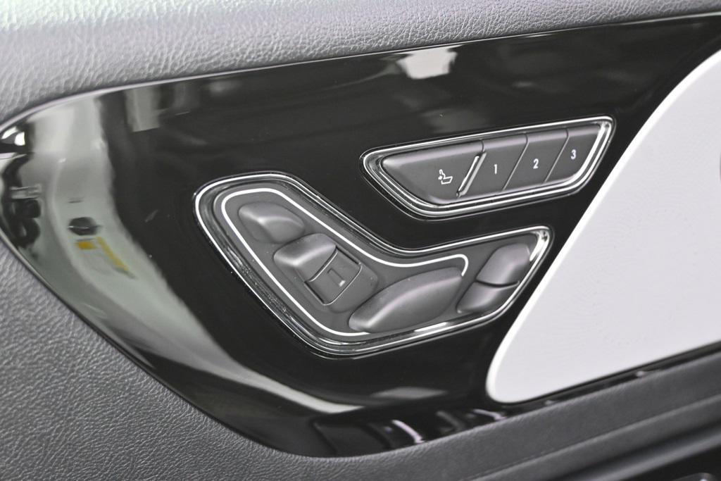 new 2025 Lincoln Aviator car, priced at $67,610