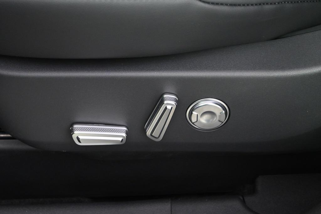 new 2026 Lincoln Nautilus car, priced at $66,173