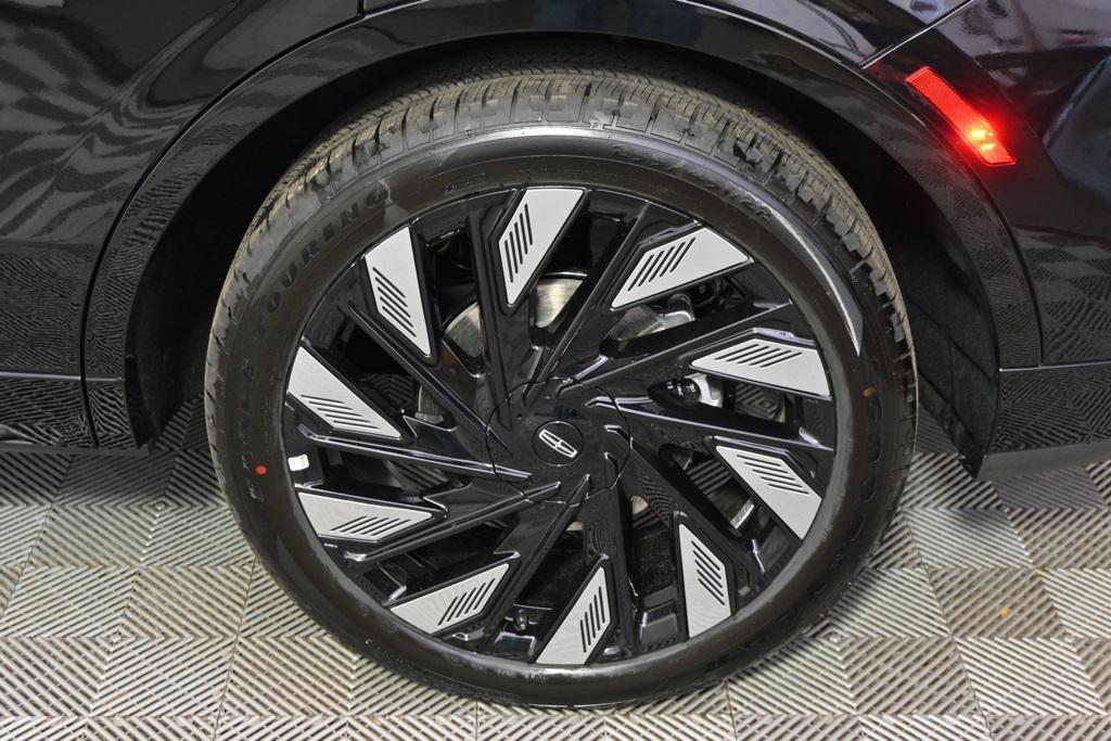 new 2026 Lincoln Nautilus car, priced at $66,173